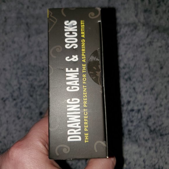 Professor Puzzle - Back to the Drawing Board - Drawing Game & Socks, New in Box - Picture 3 of 8